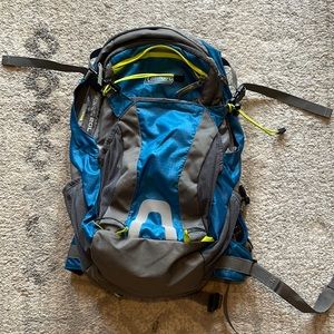 New Coleman Hiking Camelback Backpack Blue